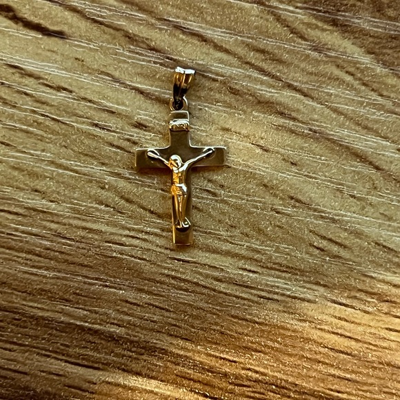 Cross Jewelry - Cross Crucifix Pendant 14k Yellow Gold